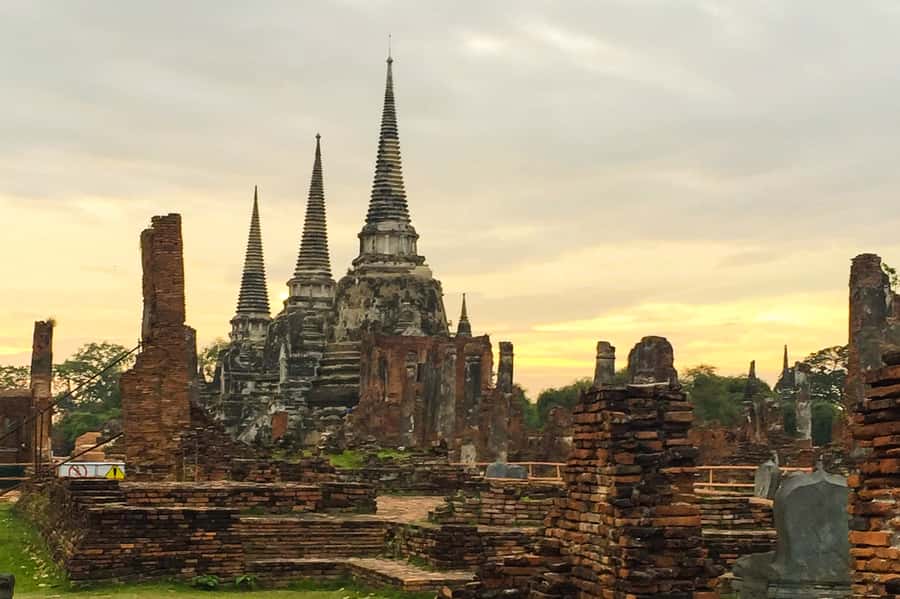 From Bangkok: Floating Market & Ayutthaya Private Day Trip - Wat Phra Sri Sanphet and royal Ayutthaya
