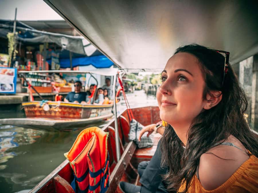 From Bangkok: Maeklong Railway and Floating Market Day Tour - What the guide adds to the day