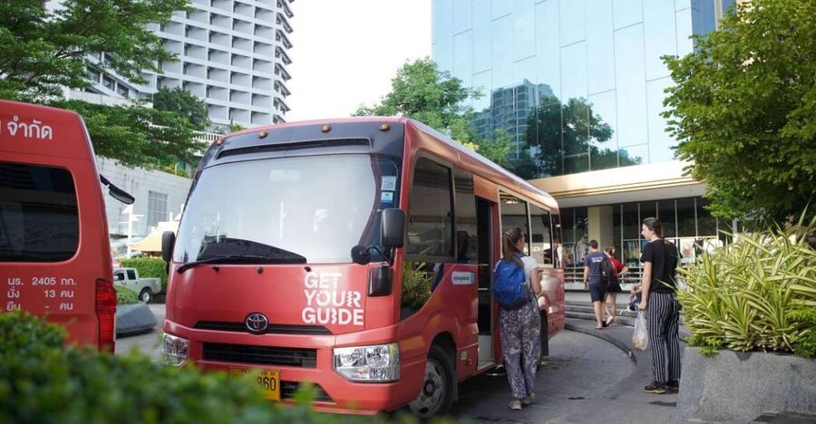 From Bangkok : Meklong Railway Market By Bus - Why the Maeklong train market is worth the early start