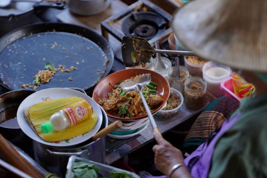 From Bangkok : Meklong Railway Market By Bus - Food, shopping, and spending money