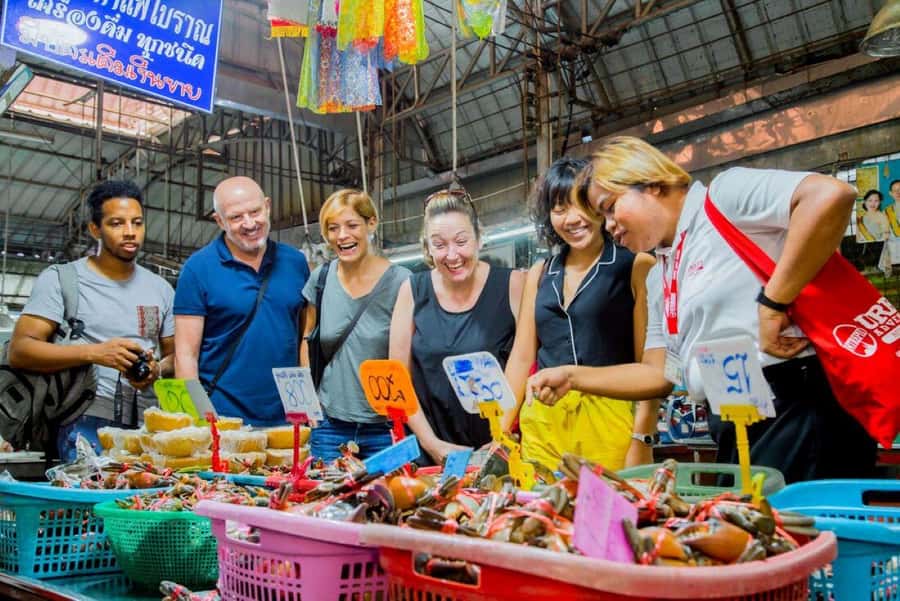 From Bangkok: Private Railway and Floating Market Tour - Key points to know