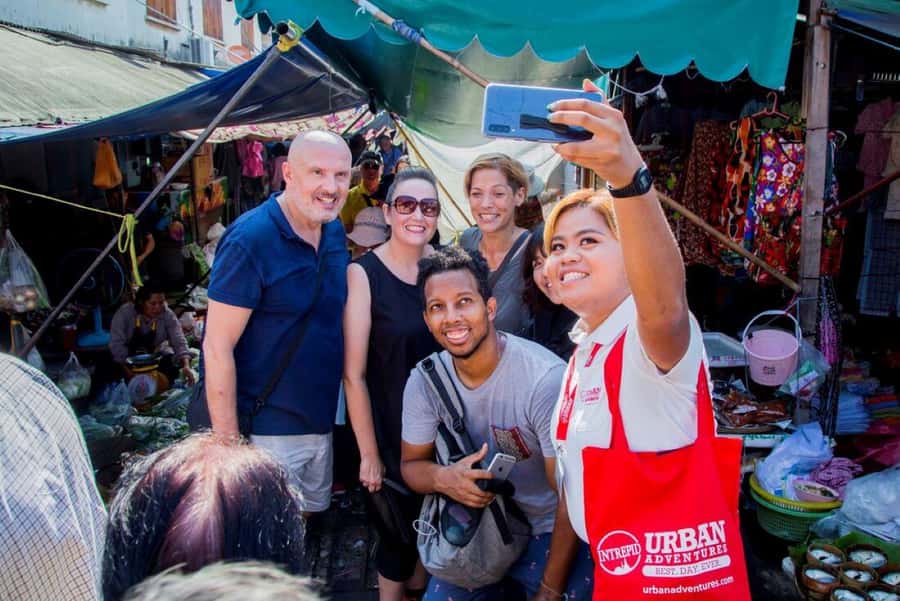 From Bangkok: Private Railway and Floating Market Tour - Riding the canals toward Damnoen Saduak