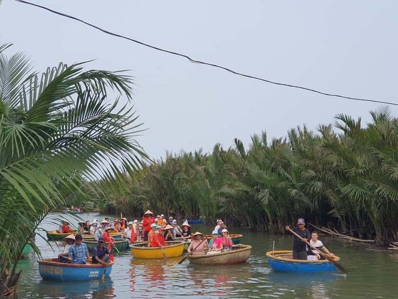 From Da Nang: Hoi An Old Town Tour, Night Market & Boat Ride - Inside an ancient merchant house