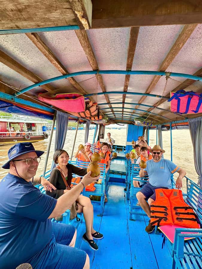 From HCM: Mekong Delta Floating Market 3days exit Phnom Penh - The Can Tho to Chau Doc transfer
