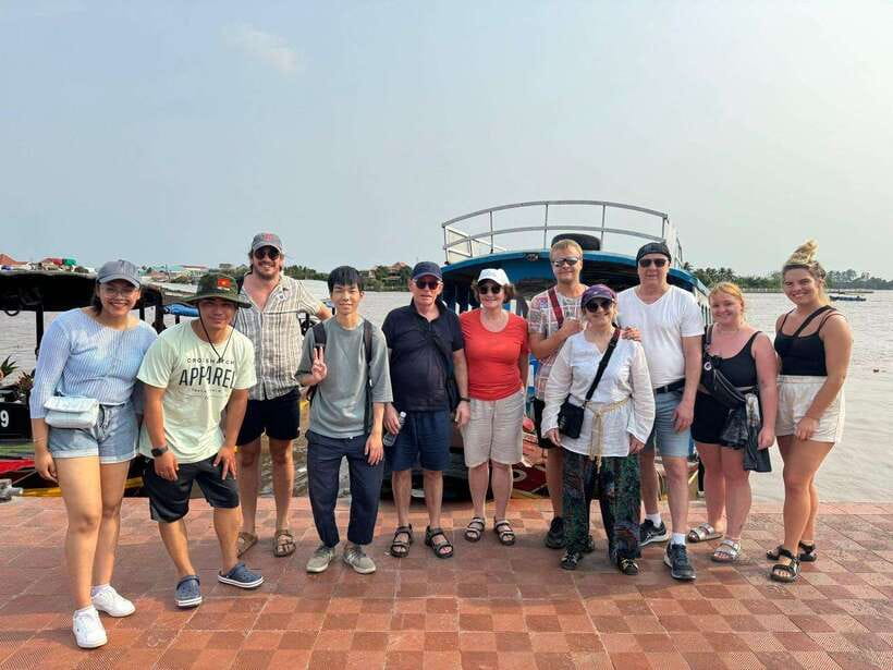 From HCM: Tour 2 day Mekong Can Tho Cai Rang Floating Market - Rice noodles and a traditional city market