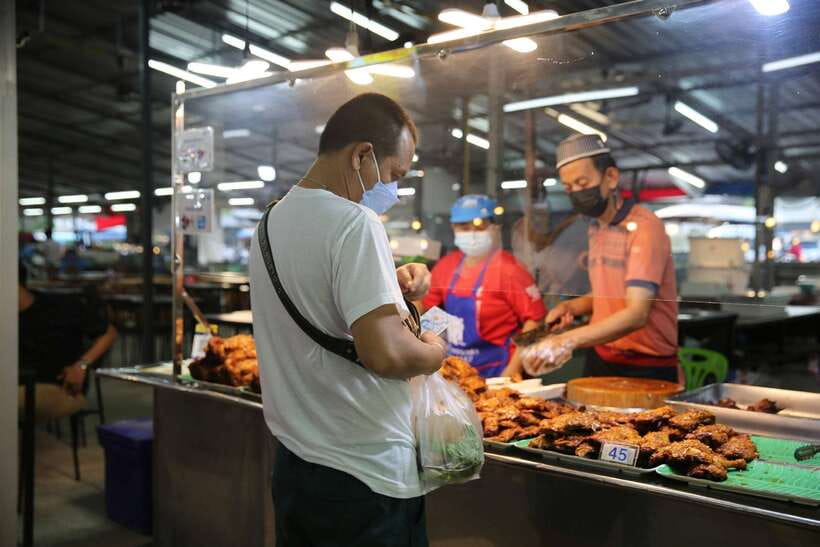 From Khao Lak: Phuket Naka Weekend Market - Shopping, bargaining, and market prices