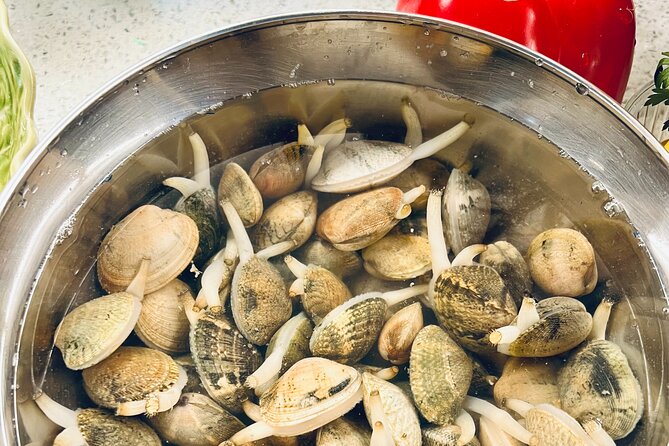 From Market to Table with Paula (Loulé) - Private Cookery Class - Who will get the most from this class