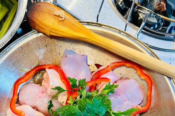 From Market to Table with Paula (Loulé) - Private Cookery Class - What the private format really changes