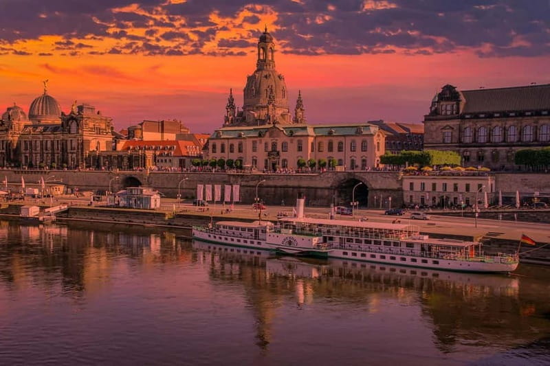 From Prague: Dresden Christmas markets and old town tour - Why Dresden works as a Christmas market day trip