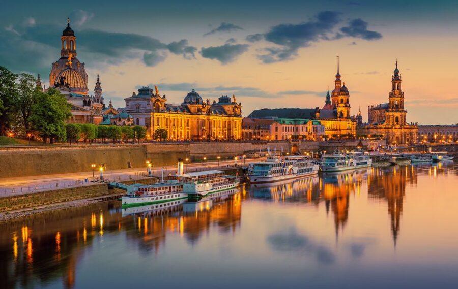 From Prague: Dresden Xmas Market & Saxon Switzerland Tour - Three hours at Striezelmarkt