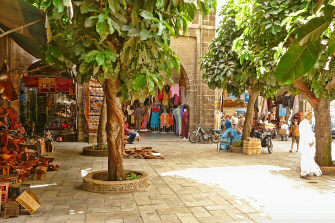 From rick's coffee to local markets authentic casablanca - Place des Nations Unies connects old and modern Casablanca