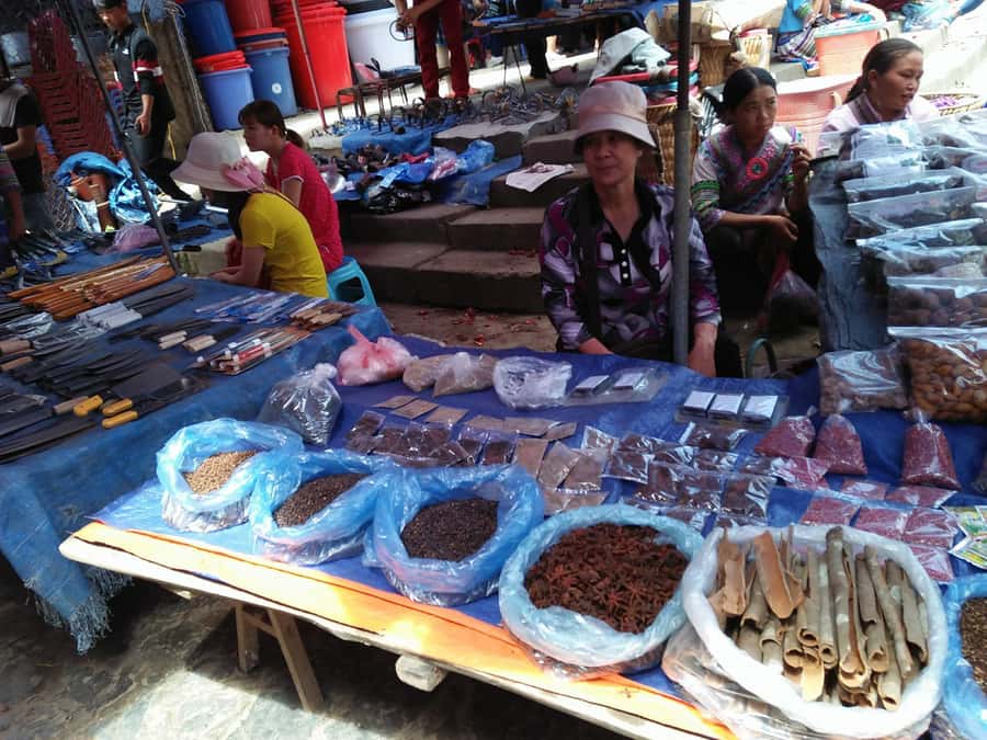 From Sa Pa: Sunday Bac Ha Market Group Tour - The 7:00 or 7:30 AM pickup from Sa Pa
