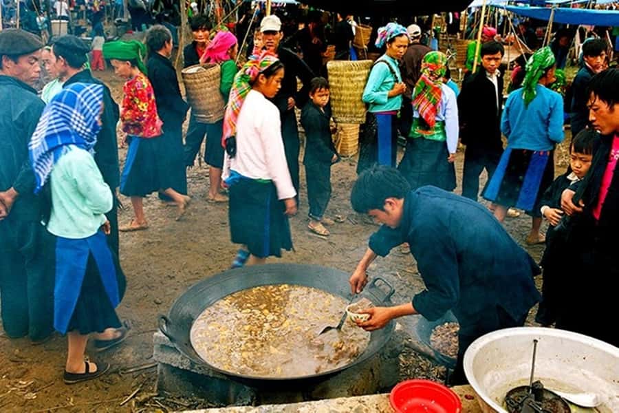 From Sa Pa: Sunday Bac Ha Market Group Tour - Who will enjoy this day trip most
