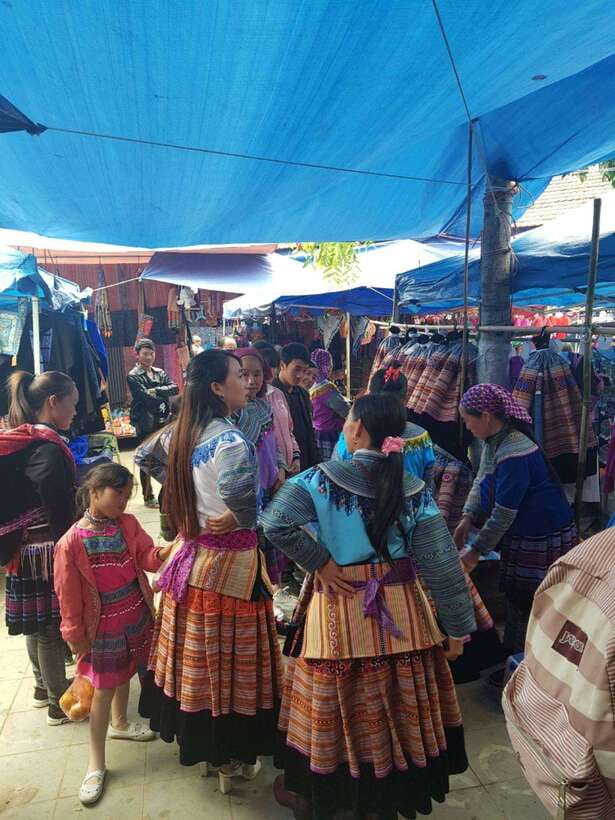 From Sapa: 1D Local Bac Ha Sunday Market Tour - Best seller - What the $35 price really covers