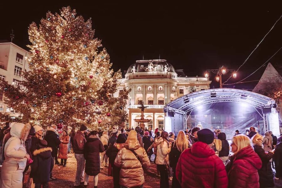 From Vienna: Bratislava Christmas Markets Guided Tour - Key points to know before booking