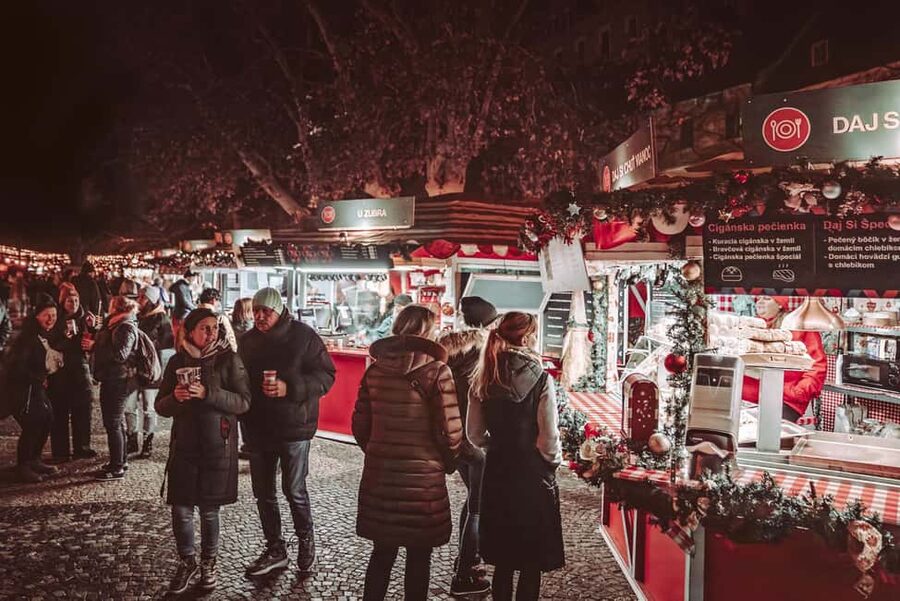 From Vienna: Bratislava Christmas Markets Guided Tour - Finding the Christmas markets in Bratislava’s Old Town