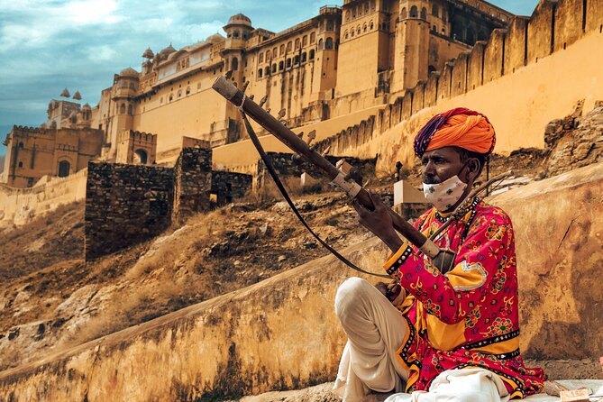 Full Day Old City Private Tour with Local Market visit in Jaipur - Why a private car helps in Jaipur