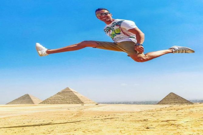 Full-Day Private Tour to the Giza Pyramids, Sphinx, Citadel and Khan El Khalili Bazaar - Who should book this tour