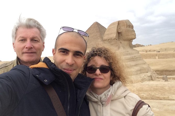 Full Day Tour Giza Pyramids, Sphinx, Egyptian Museum and Khan El Khalili Bazaar - Shopping and street life at Khan el Khalili