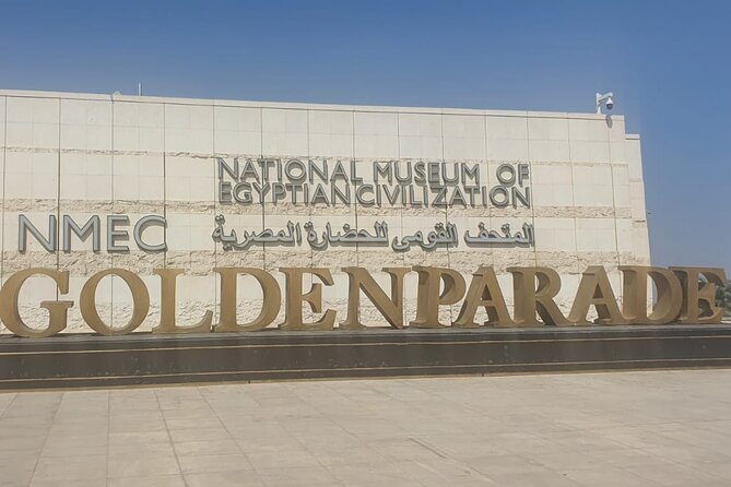 Full Day Tour to Royal Mummies, Giza pyramids, Sphinx and Bazaar - Giza pyramids and Sphinx: the day’s main event