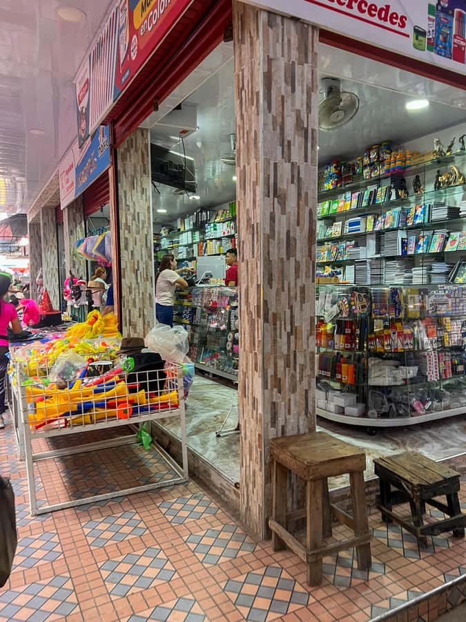 Get to know the real Cartagena: Bazurto Market gastronomic & cultural tour - Is two hours enough?