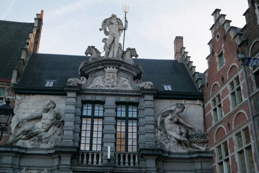 Ghent: Walking Tour from Friday Market to the Cathedral - Key points at a glance