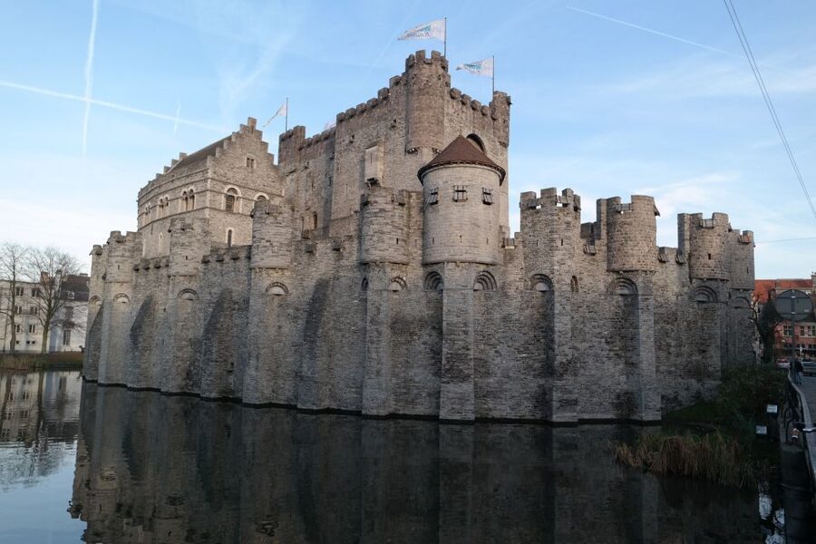 Ghent: Walking Tour from Friday Market to the Cathedral - Should you book it?