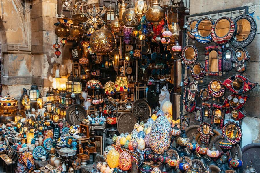 Giza Pyramids, Mummy Museum And Bazaar Private Day Tour - Private Transport, Guide, and Group Size