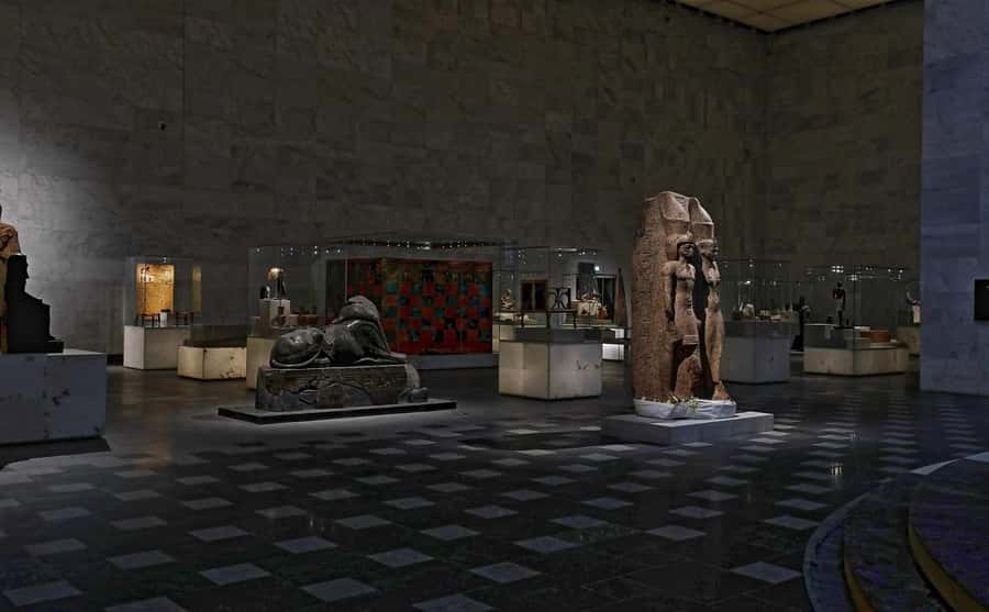 Giza: Pyramids, Museum of Civilization and Old Cairo, Bazaar - Shared, private, or VIP: which version earns its price?