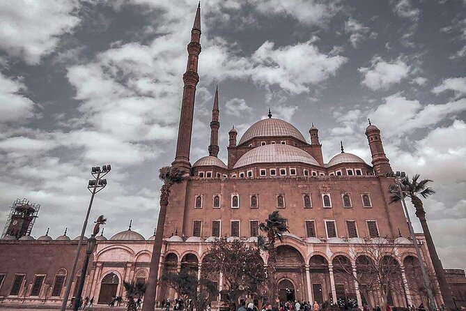 Giza Pyramids, The Egyptian Museum, Cairo Citadel and El Khan Bazaar in Cairo - Timing, pickup, and practical planning