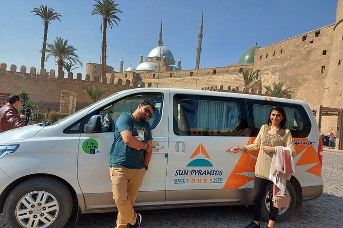 Giza Pyramids, The Egyptian Museum, Cairo Citadel and El Khan Bazaar in Cairo - What the private guide changes