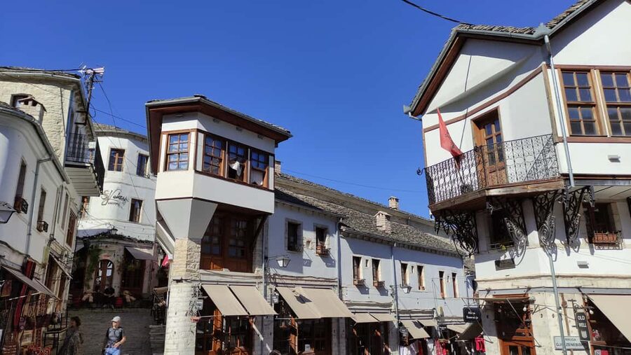 Gjirokaster: Old Bazaar and Castle Private Walking Tour - Who should book this Gjirokastër tour