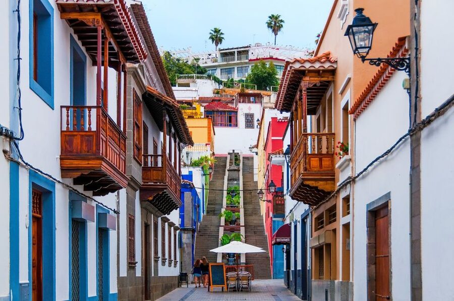 Gran Canaria: 6-Hour Teror and San Mateo Markets Tour - San Mateo and the wider market mix