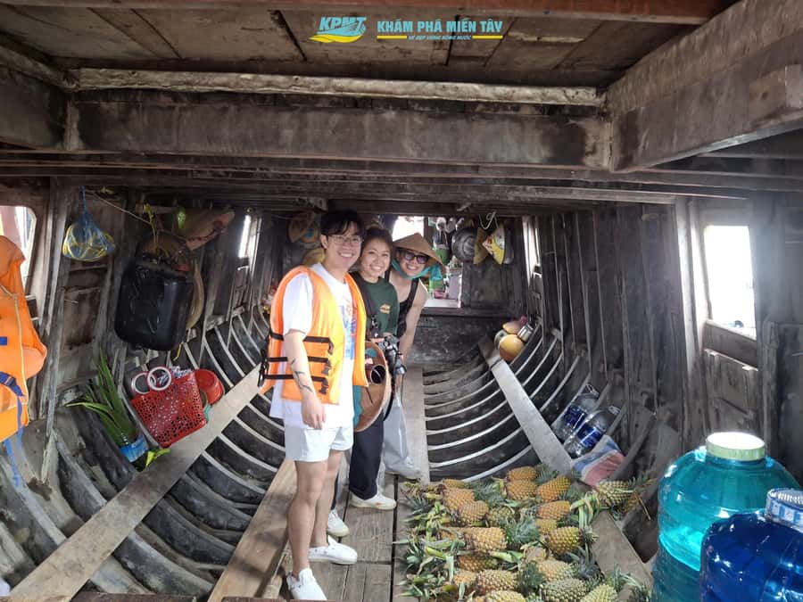 Group Tour: Floating Market, Rice Noodle, nursery vegatable - Dragon Fruit, Local Children, and the Human Side