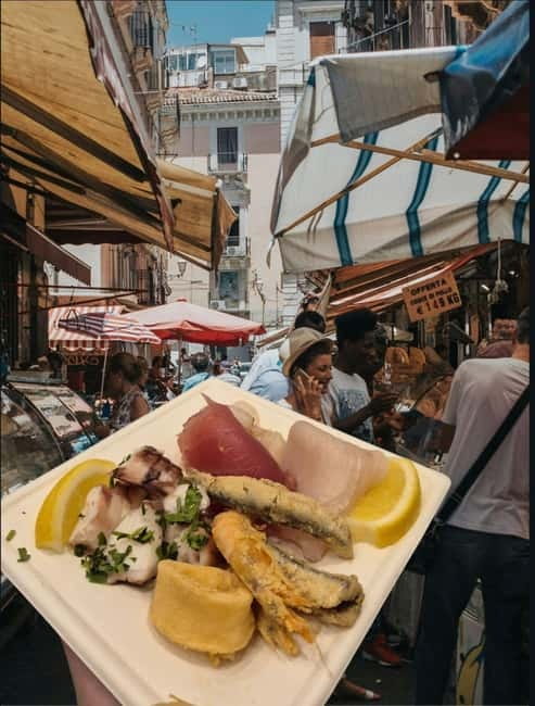 Guided tour of Ortigia with Fish Street Food at the market - Temple of Apollo: starting with Greek Syracuse