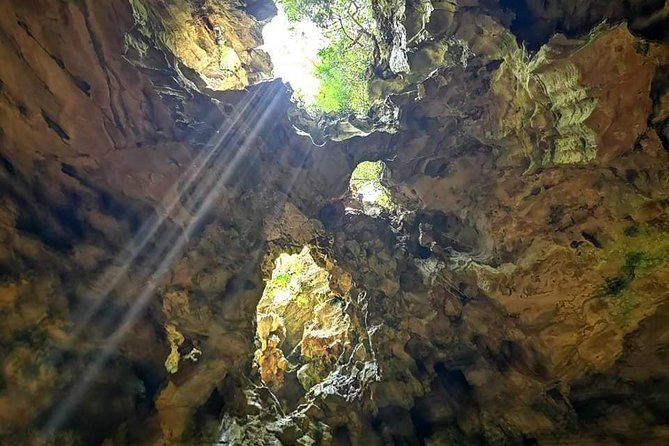 Guided Tour to Marble Mountains & Hoi An Walking Tour , Night Market, Boat Ride - Hoi An old town: a guided walk through the essentials