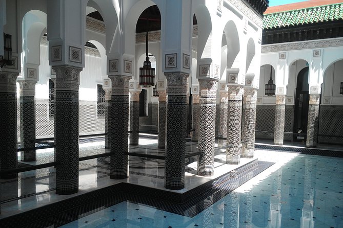 Guided walking tour in Marrakech Medina and Souks - The Mellah and a short herbalist stop