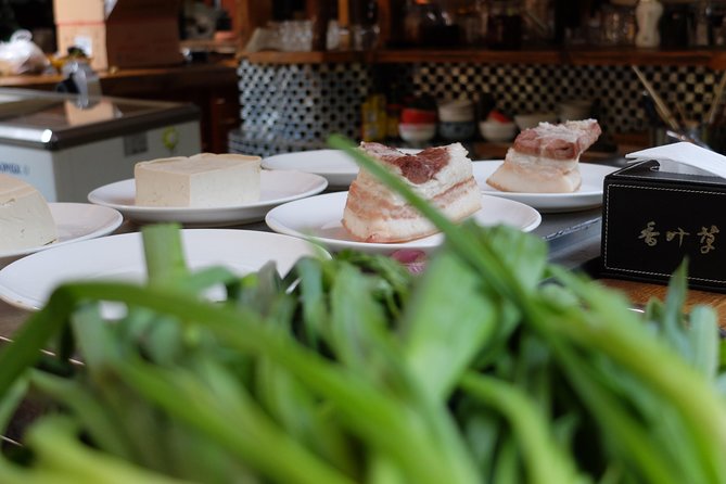 Half-Day Chengdu Cooking Class with a Local Market Visit - Who should book this class?