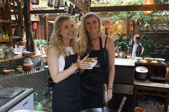 Half-day Dandan Noodles Cooking Class with a Local Market Visit - Learning Sichuan spices before you cook