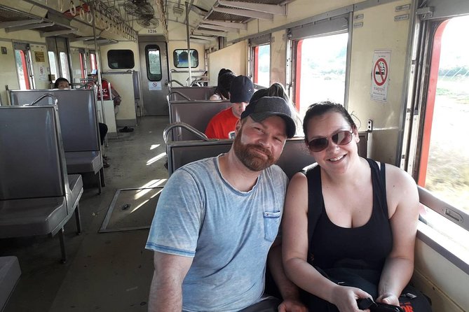 Half-Day Railway Market and Floating Market Tour in Thailand - Cruising Toward Damnoen Saduak