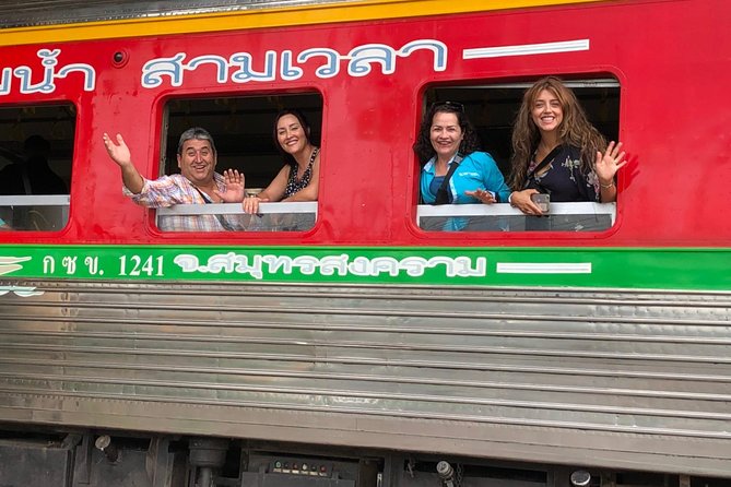 Half-Day Railway Market and Floating Market Tour in Thailand - Leaving Bangkok and Reaching Maeklong