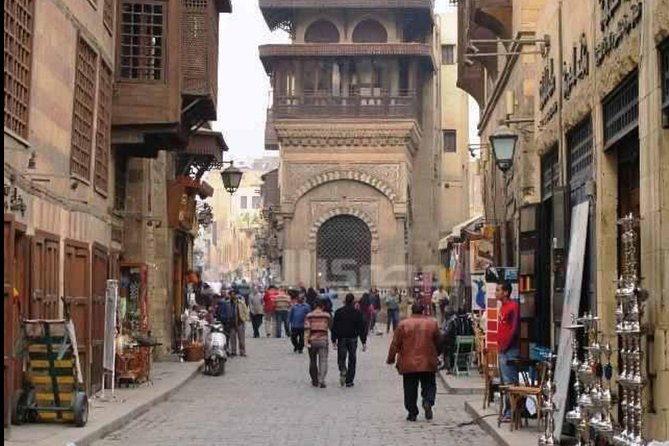 Half Day Tour: El Moez Street, Al Azhar Park and Khan EL Khalili Bazaar - Starting at your Cairo or Giza hotel