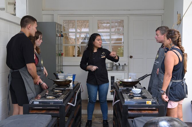 Hands-on Thai Cooking Class & Market Tour in Sukhumvit - Curry paste, coconut milk, and the value of doing it yourself