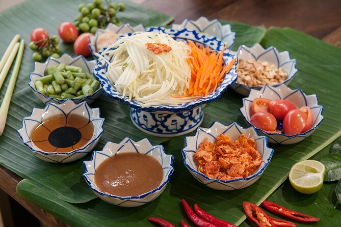 Hands-on Thai Cooking Class & Market Tour in Sukhumvit - Getting there without a wrong turn