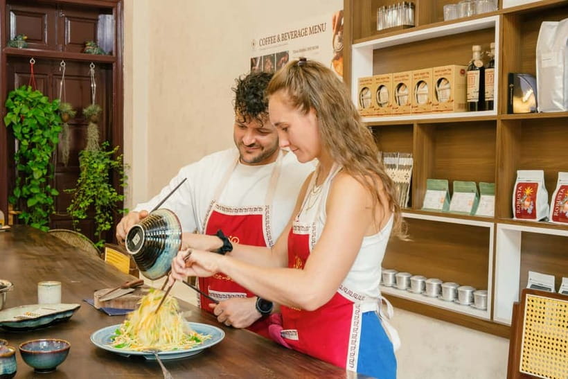 Hanoi Cooking Class: Market Tour, Free Recipe & Beverages - Starting at Hanoi’s morning wet market