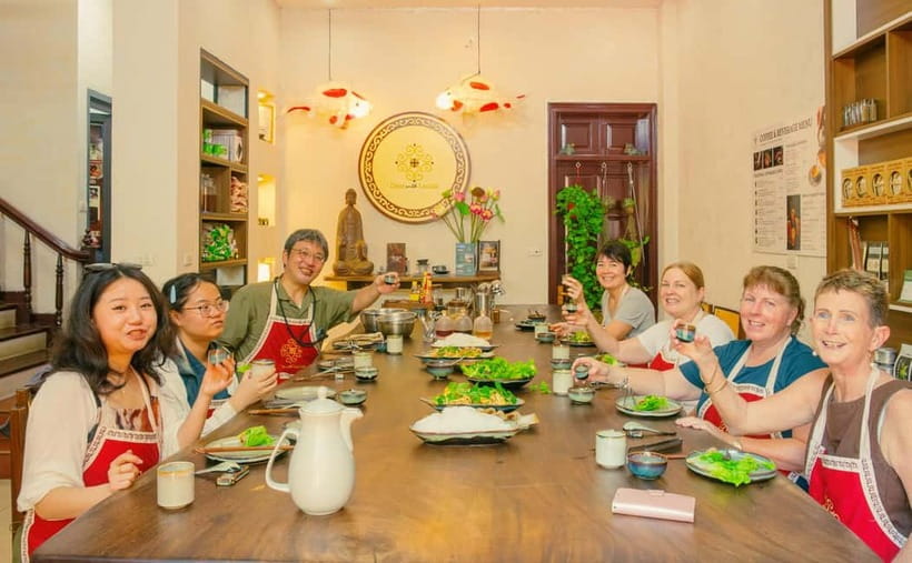 Hanoi Cooking Class: Market Tour, Free Recipe & Beverages - A villa kitchen with room to learn
