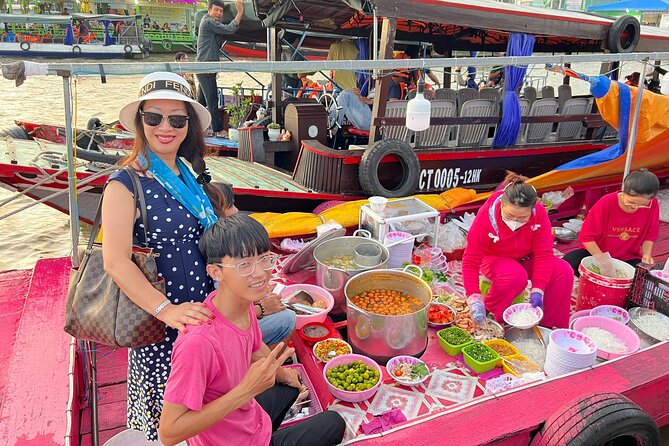 HCM: 2-Day Mekong Delta Floating Market with Cooking & Bike Ride - Vinh Trang Pagoda and the road to My Tho