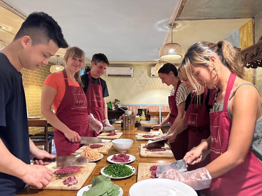 HCMc:Authentic Vietnam Cooking Class with local market visit - Five things to know before booking