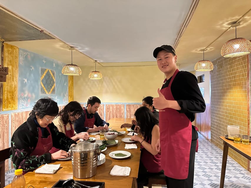 HCMc:Authentic Vietnam Cooking Class with local market visit - A hands-on lesson with Victor and the chef