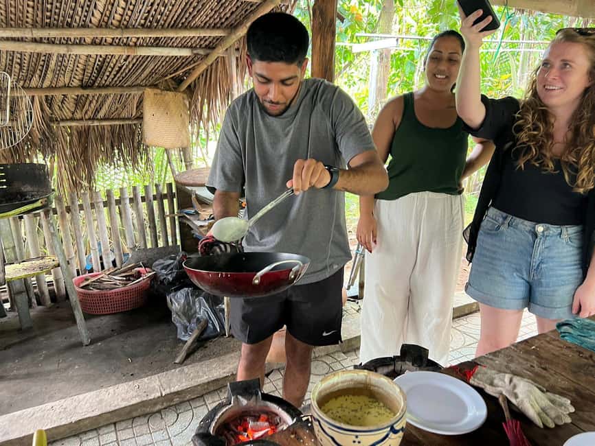HCMC: Mekong Delta 2-Days My Tho–Ben Tre & Cai Rang Market - Cai Rang Floating Market before the crowds build